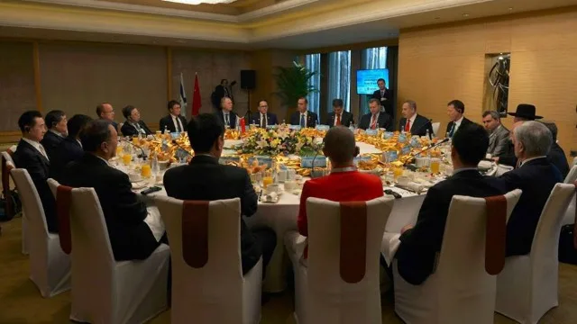 Gedekte tafel voor een privé-diner bij Restaurant Qin